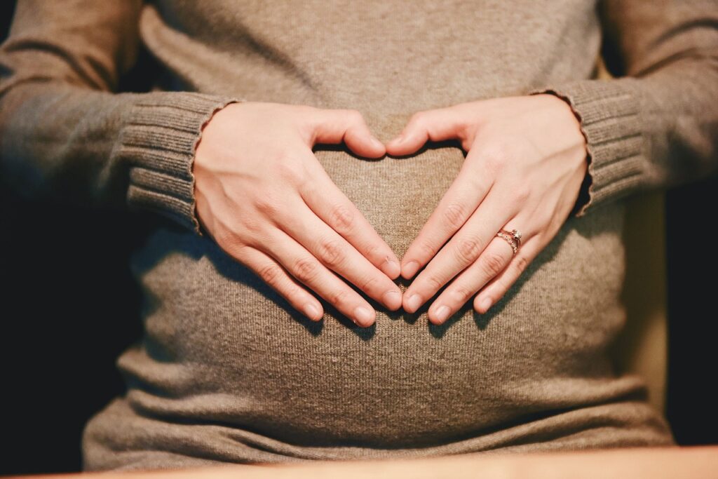 全身脱毛は妊娠前に受けるべき？その理由とは？